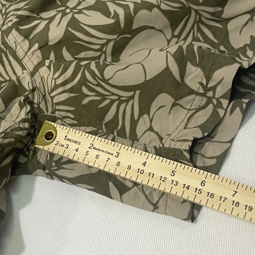 LL Bean - Mens Large Floral Green Hawaiian Swim Trunks Mesh Lined Drawstring